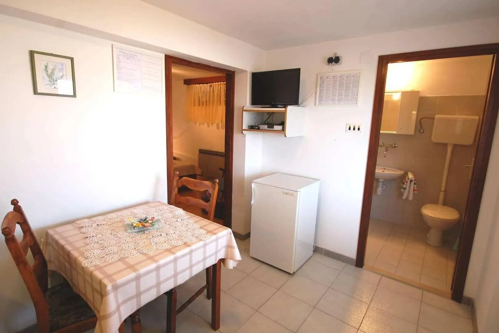 Apartments With A Parking Space Njivice, Krk - 21858 0*, Njivice Croatia