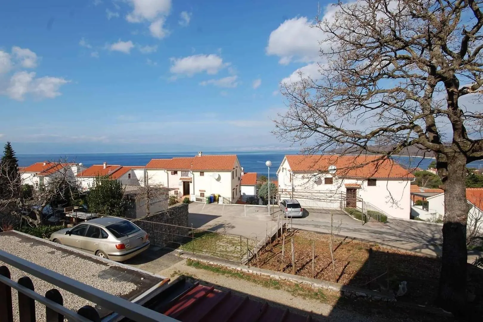 Apartments With A Parking Space Njivice, Krk - 21858 Croatia